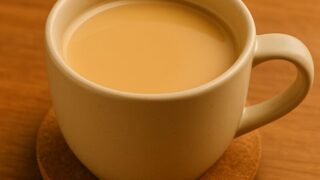 ハーブティー（カモミール）ホットミルクティー